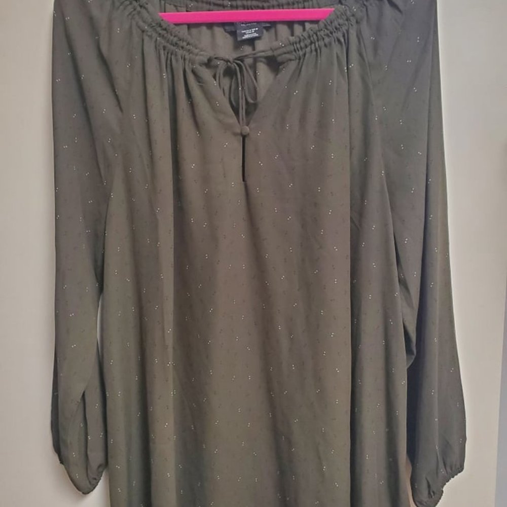 Michel Studio Printed Drawstring Blouse - Picture 2 of 3